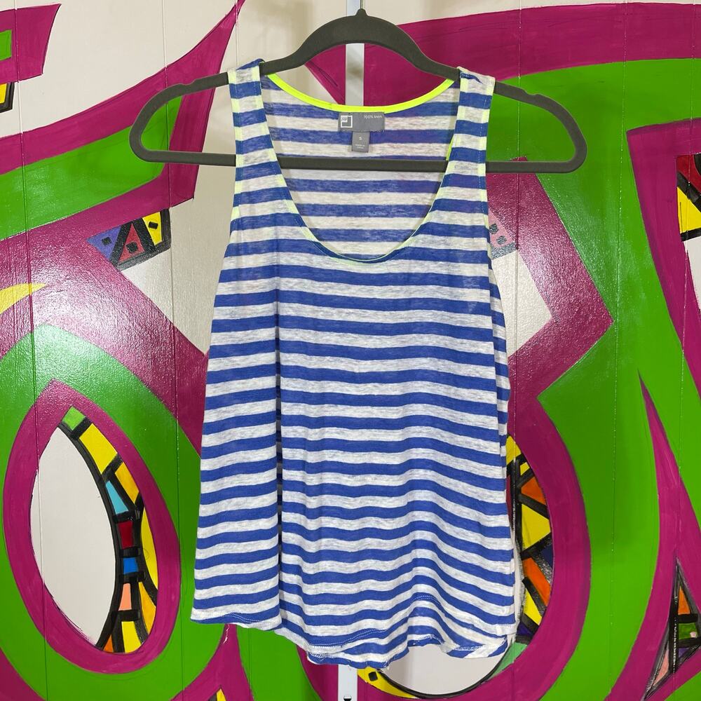 JCP, 100% Linen Striped Tank Top. Size Small. Excellent condition!